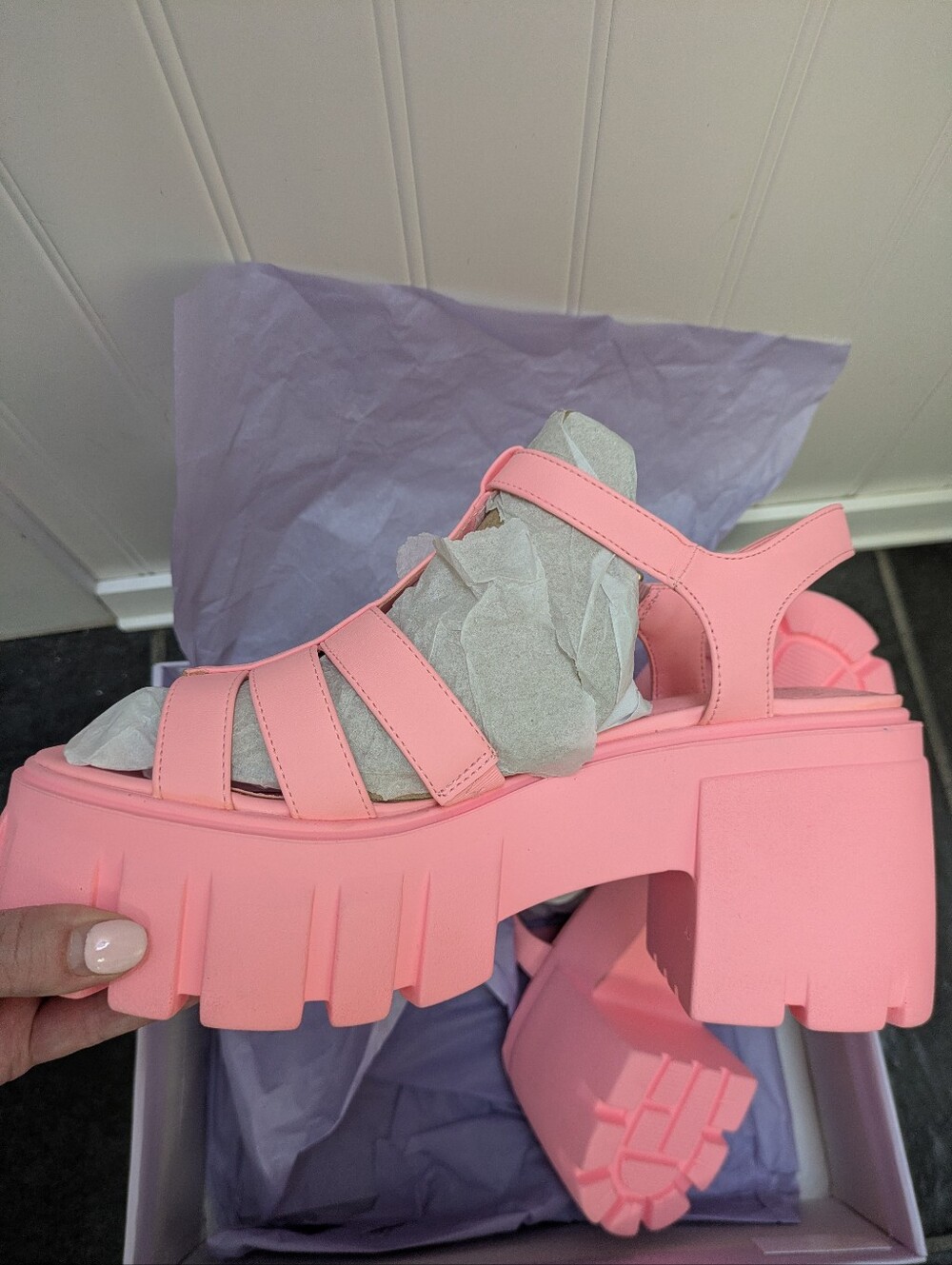 Madden Girl Galexia Strappy Platform Fisherman Sandal in Paris Pink - Picture 5 of 13
